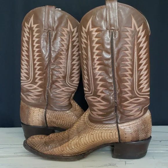 Cowtown Back-Cut Python Snakeskin Cowboy Boots in Men's size 12 D - Picture 1 of 17